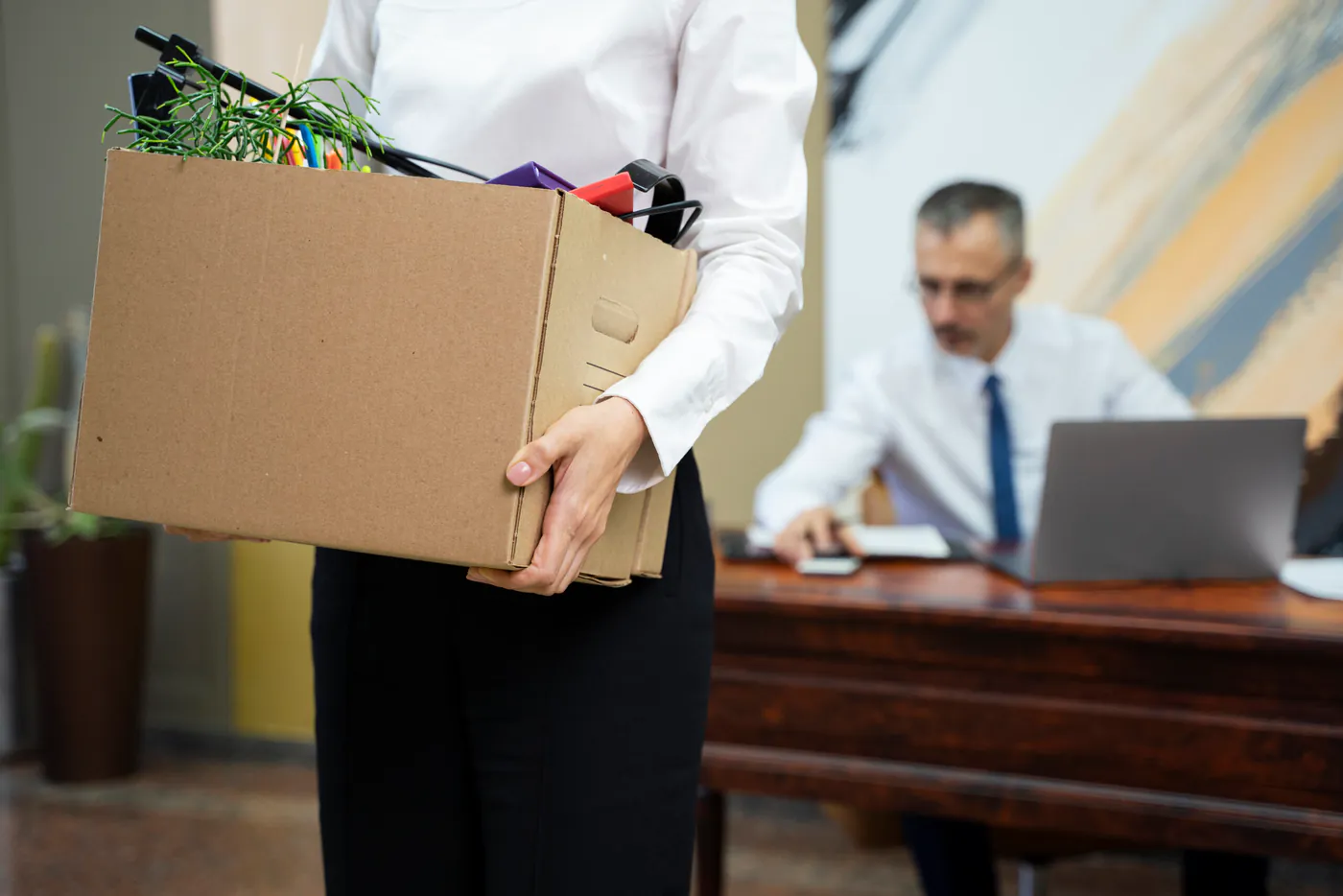 How to Properly Close a Company in Dubai: Guide to the Liquidation Process